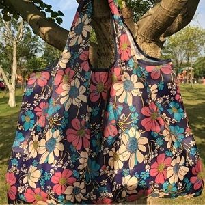 Purple Flower Print Large Capacity Reusable Tote